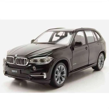BMW X5 (2015) fekete – 1:24 méretarányos fém modellautó és játékautó | Welly