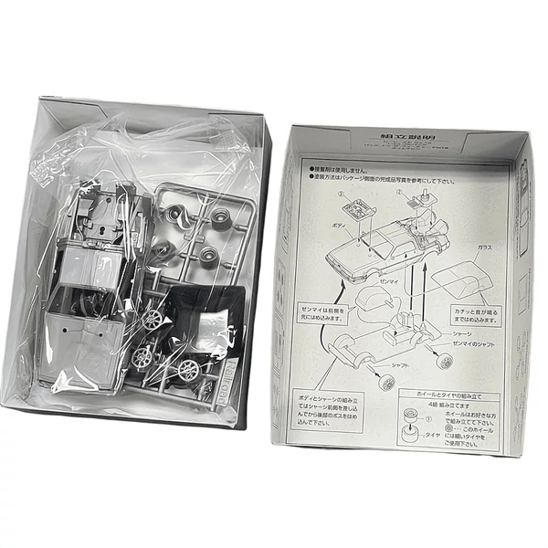 DeLorean Vissza a jövőbe 3. – 1:43 építhető autó makett – hátrahúzós