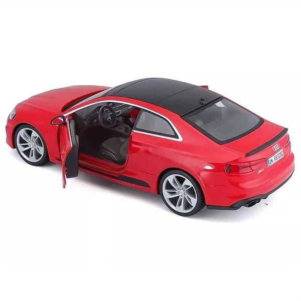 Audi RS 5 Coupe (2019) – 1:24 fém autó modell – Bburago – nyitható ajtókkal