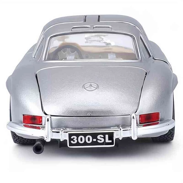 Mercedes-Benz 300 SL (1954) – 1:24 fém autómodell sirályszárnyas ajtókkal – Bburago