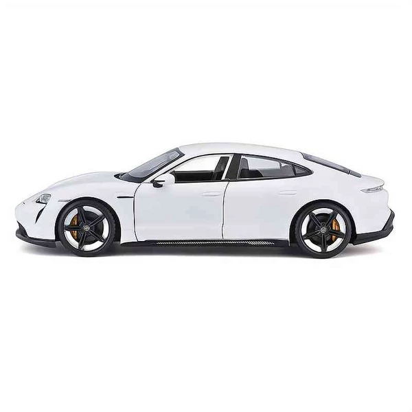 Porsche Taycan Turbo S – 1:24 fém modell autó – Bburago