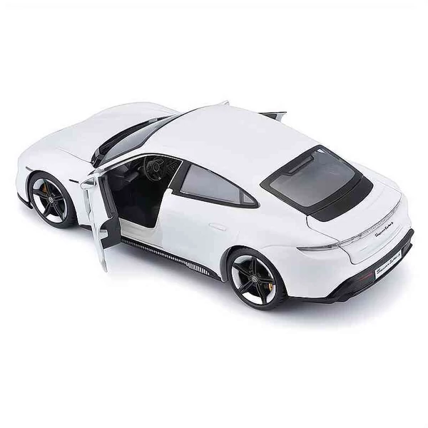 Porsche Taycan Turbo S – 1:24 fém autó modell – Bburago
