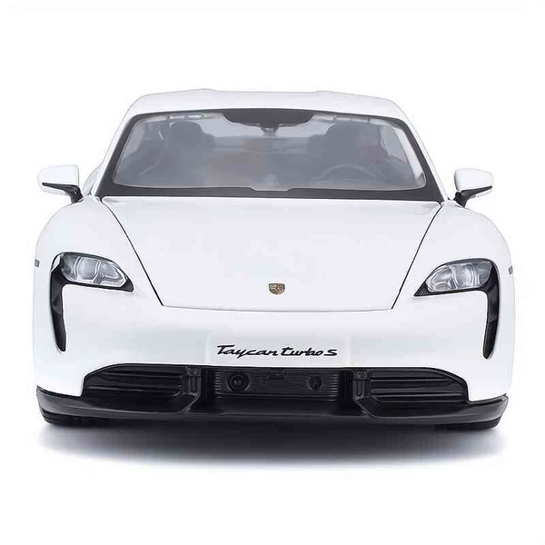 Porsche Taycan Turbo S – 1:24 fém autómodell – Bburago