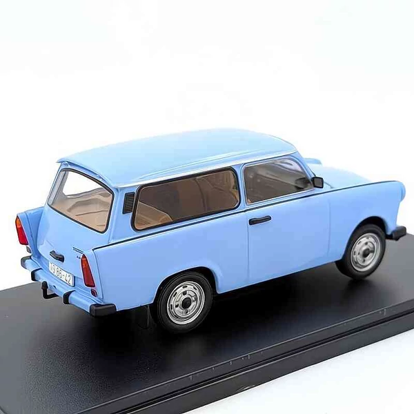 Trabant 601 S Universal (1988) – 1:24 fém modell autó – Edicola