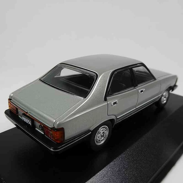 Volkswagen 1500 (1982) – 1:43 fém autó modell – Edicola minőség