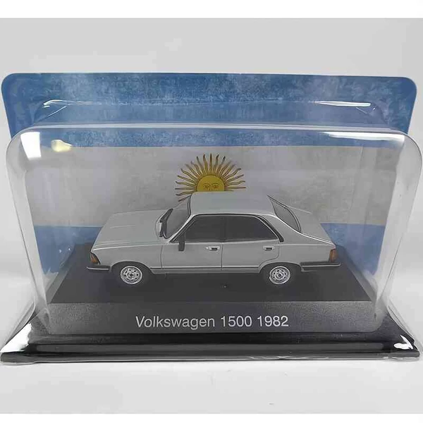 Volkswagen 1500 (1982) – 1:43 fém modellautó – Edicola – gyűjtőknek