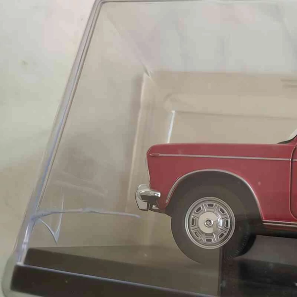 Fiat 125 Special (1968) – 1:24 fém autó modell – vitrin