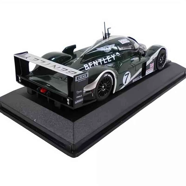 Bentley Speed 8 (2003) 24 h Le Mans #7 modellautó