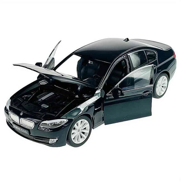 BMW 535i – 1:24 fém modell autó– Welly