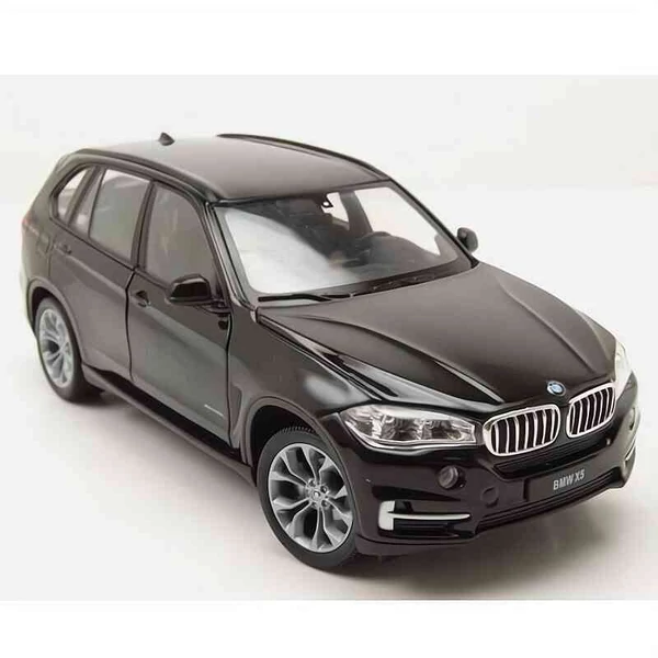 BMW X5 – 1:24 fém autómodell –  Welly – nyitható ajtókkal