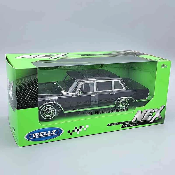 Mercedes-Benz 600 (1963) – 1:24 fém autó modell – Welly – nyitható ajtókkal