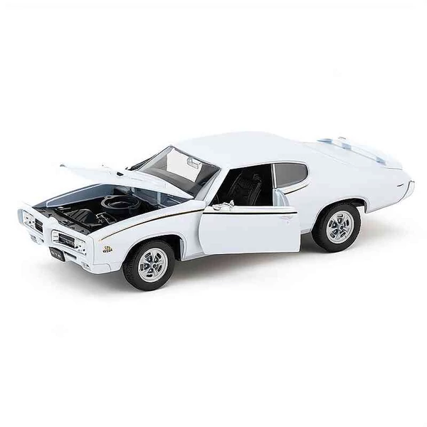 Pontiac GTO (1969) fehér – 1:24 méretarányos fém modellautó és játékautó | Welly