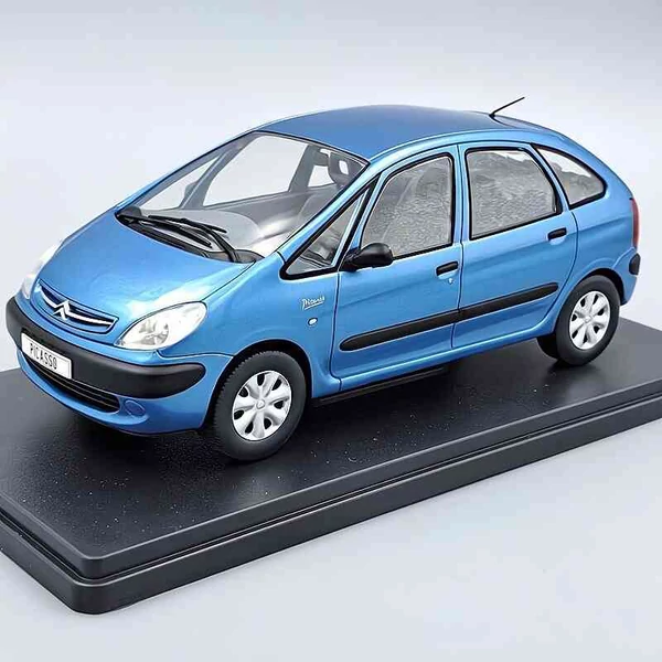 Citroen Xsara Picasso modellautó