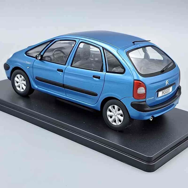 Citroen Xsara Picasso modellautó