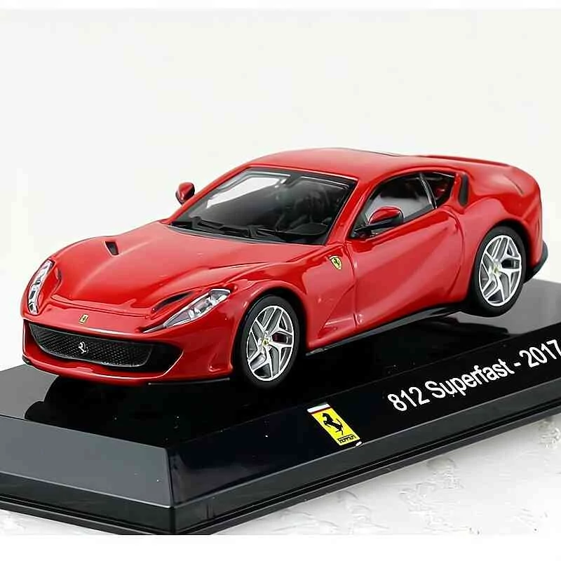 Ferrari 812 Superfast (2017)